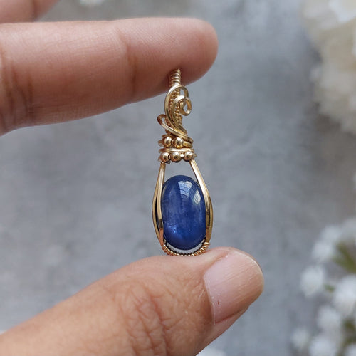 Blue Kyanite Pendant | Gold-Filled handmade Wire Wrapped Jewelry