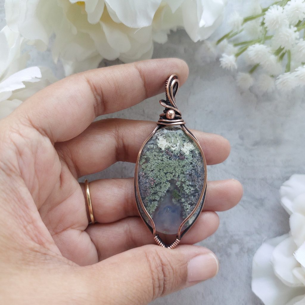 Moss Agate Copper Pendant – Earthy Wire Wrapped Necklace for Grounding, New Beginnings & Nature Lovers