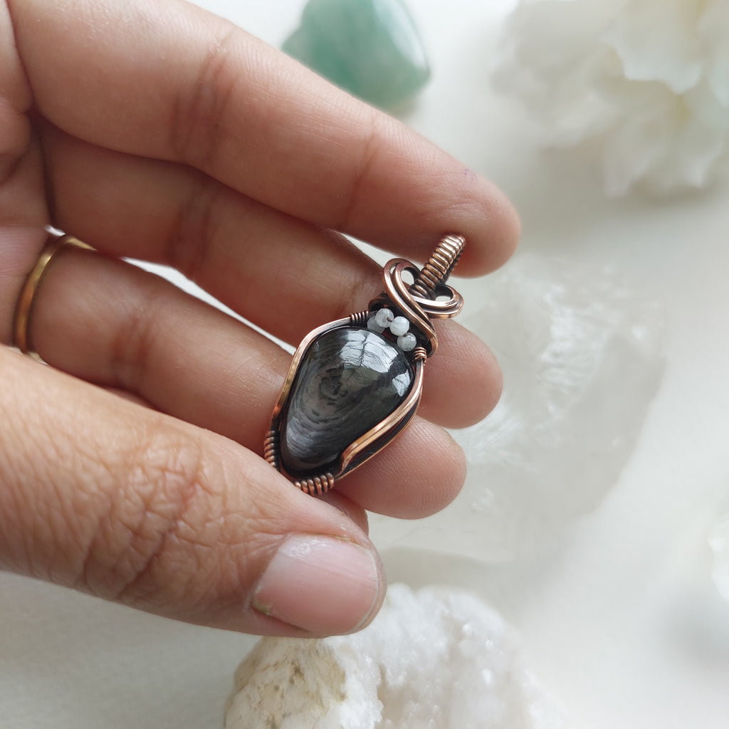 Hypersthene Pendant with Rainbow Moonstone Beads – Handmade Copper Wire Wrapped Jewelry