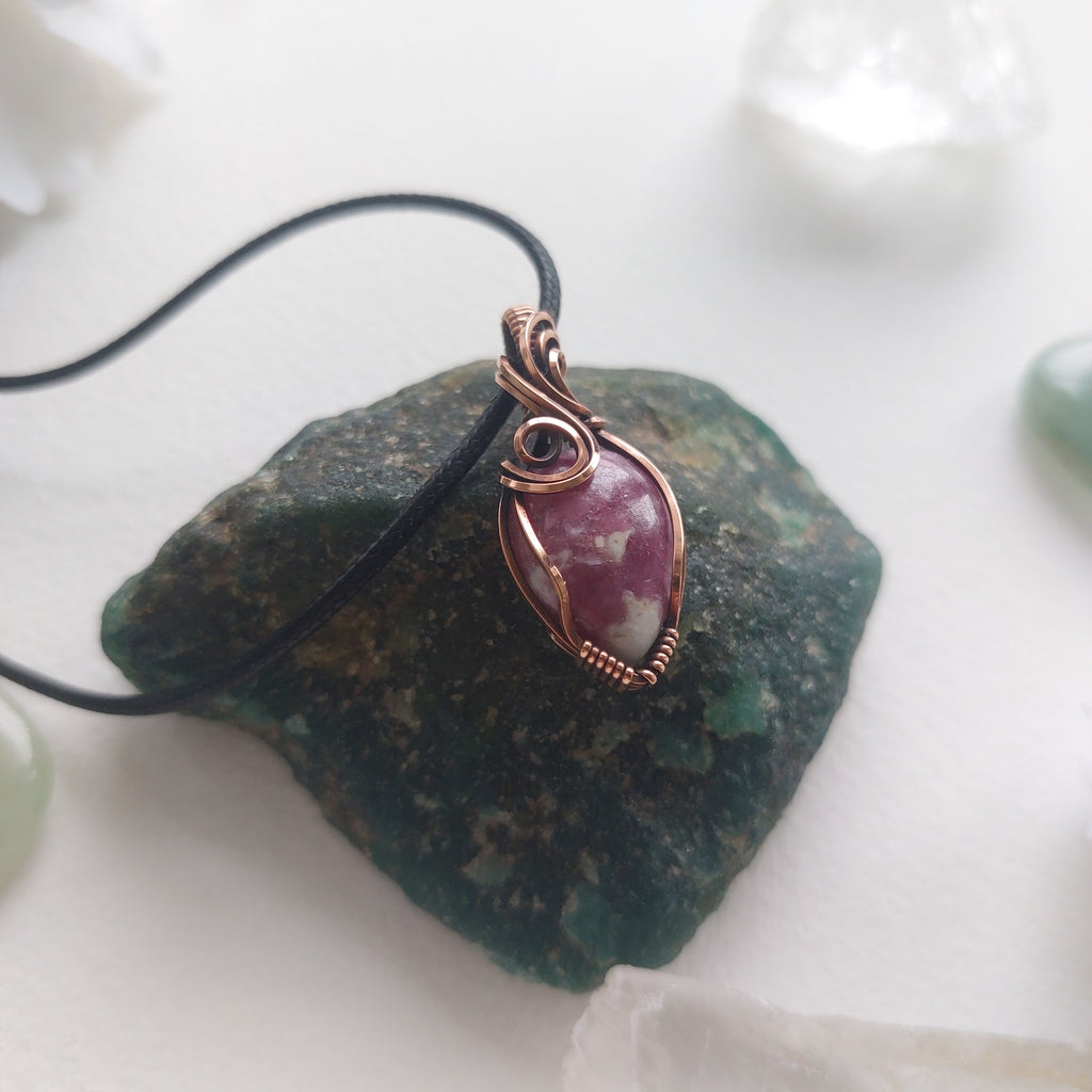 Lepidolite Copper mini Wire Wrapped Pendant – Handmade Crystal Necklace for Calm, Balance & Emotional Healing