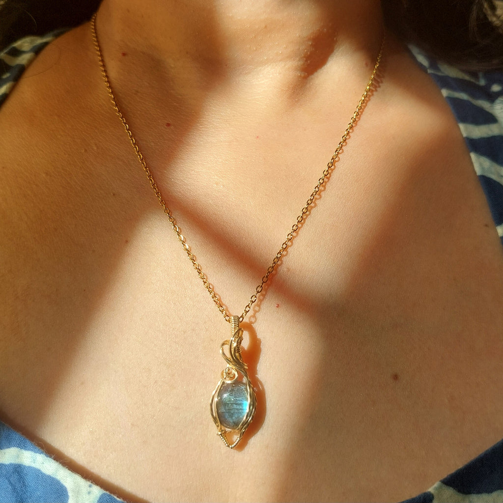 Blue flash labradorite wire wrapped handmade gold-filled pendant